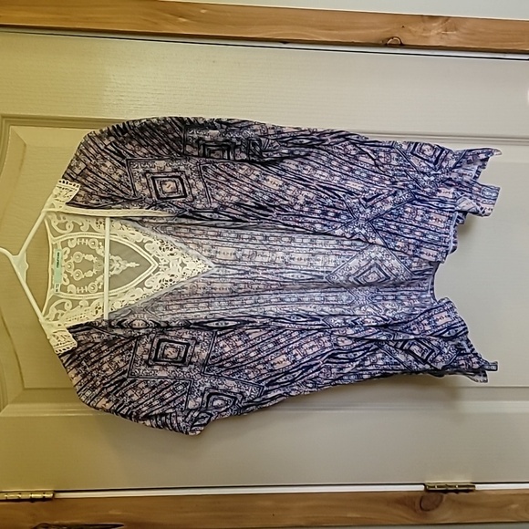 Maurices Sweaters - Maurices s/m cover up shrug with lace on the back of neck